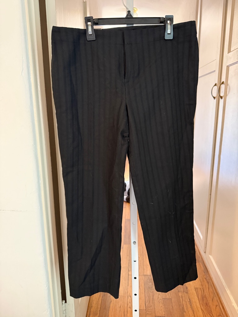 Banana Republic Black Ribbed Martin Fit Capri Pants 8